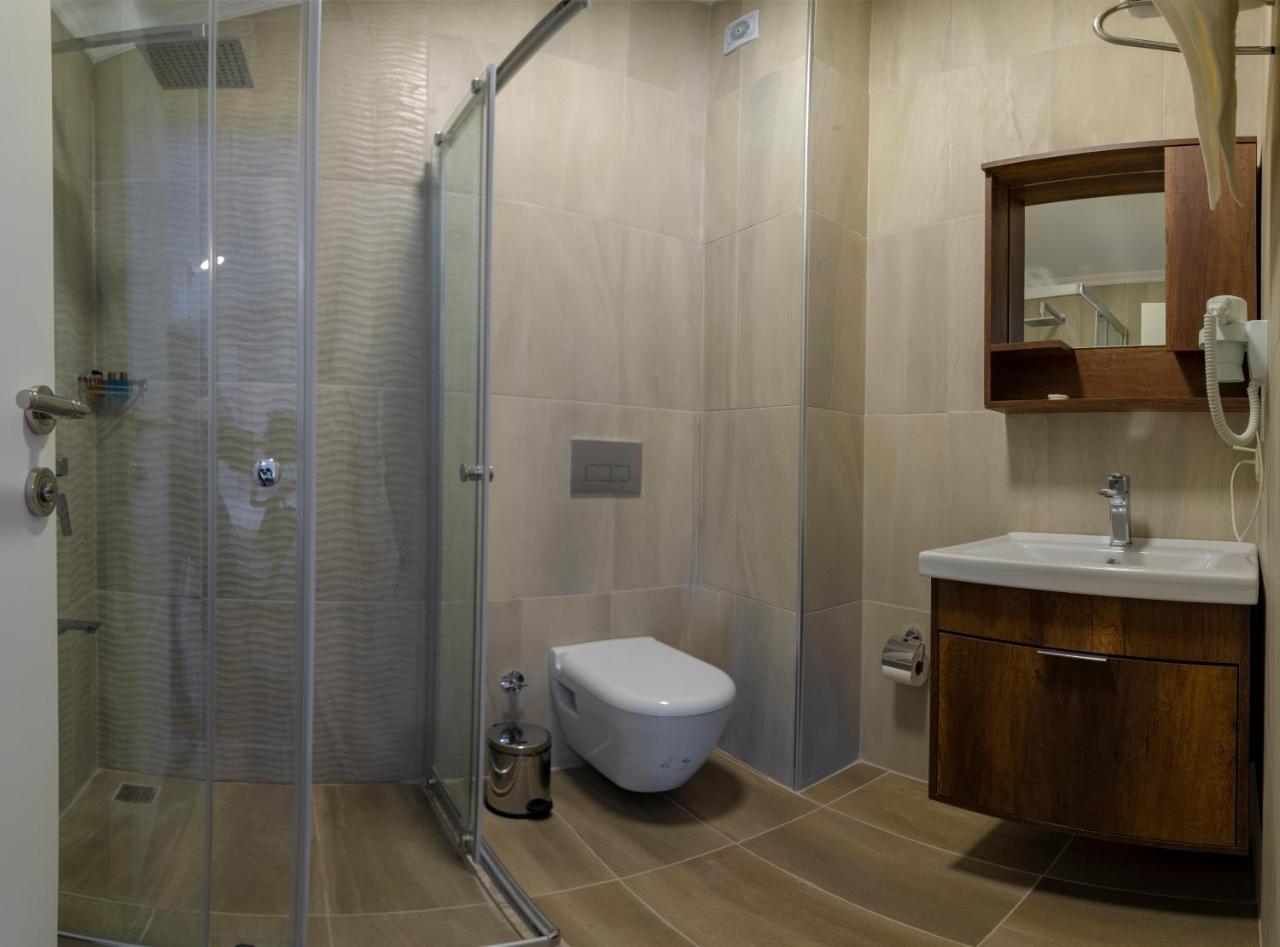 Joy Suites Istanbul Exteriör bild