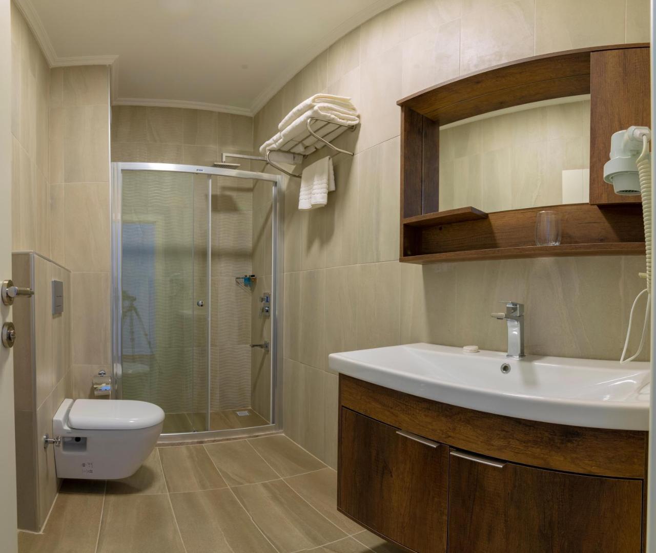 Joy Suites Istanbul Exteriör bild