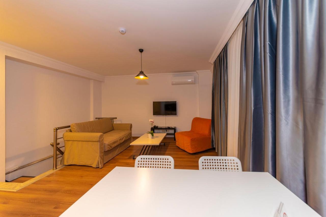 Joy Suites Istanbul Exteriör bild